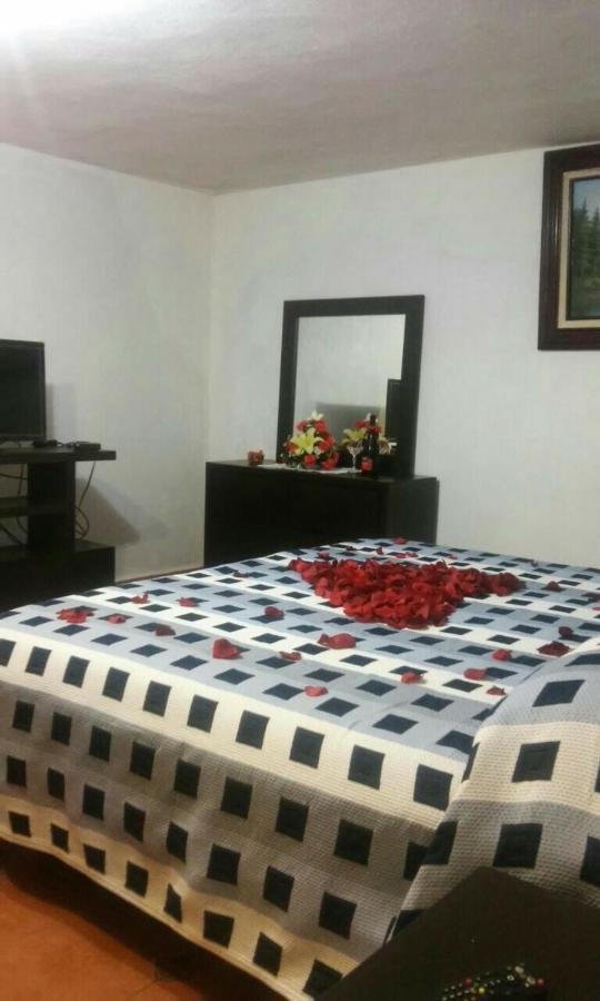 Hotel Rancho El Paraiso 巴耶德布拉沃 外观 照片
