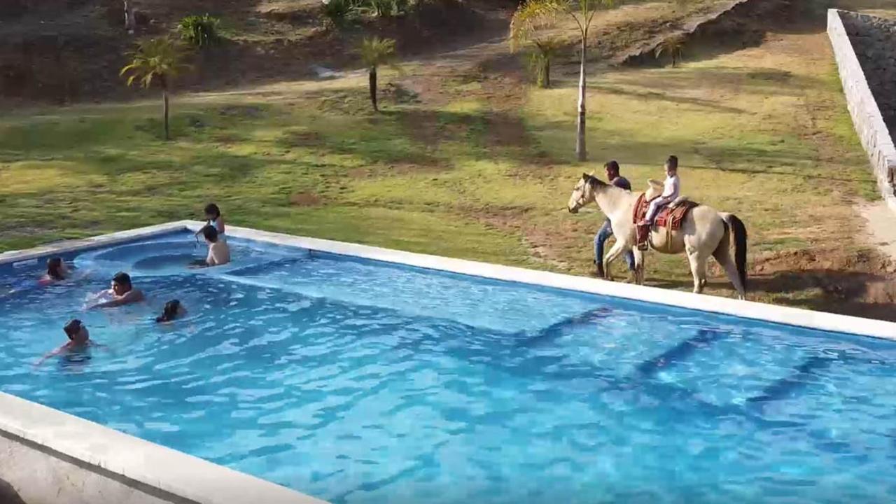Hotel Rancho El Paraiso 巴耶德布拉沃 外观 照片